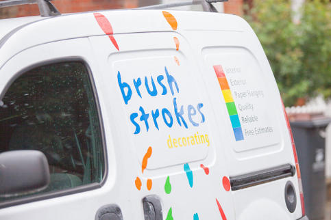 brush-strokes-decorating-domestic-painter